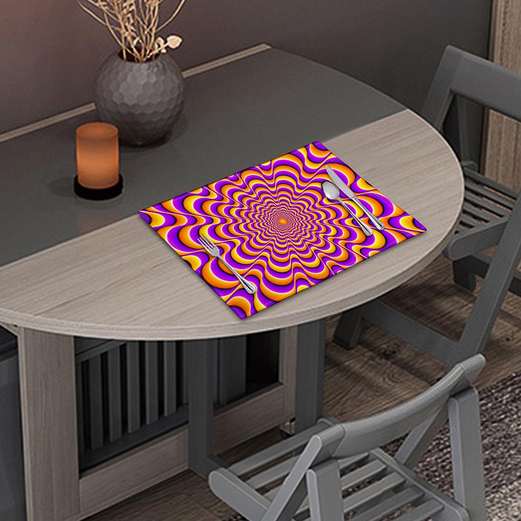 Yellow Splashing Moving Optical Illusion Placemat