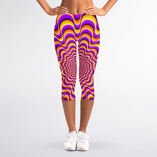 Yellow Splashing Moving Optical Illusion Women's Capri Leggings