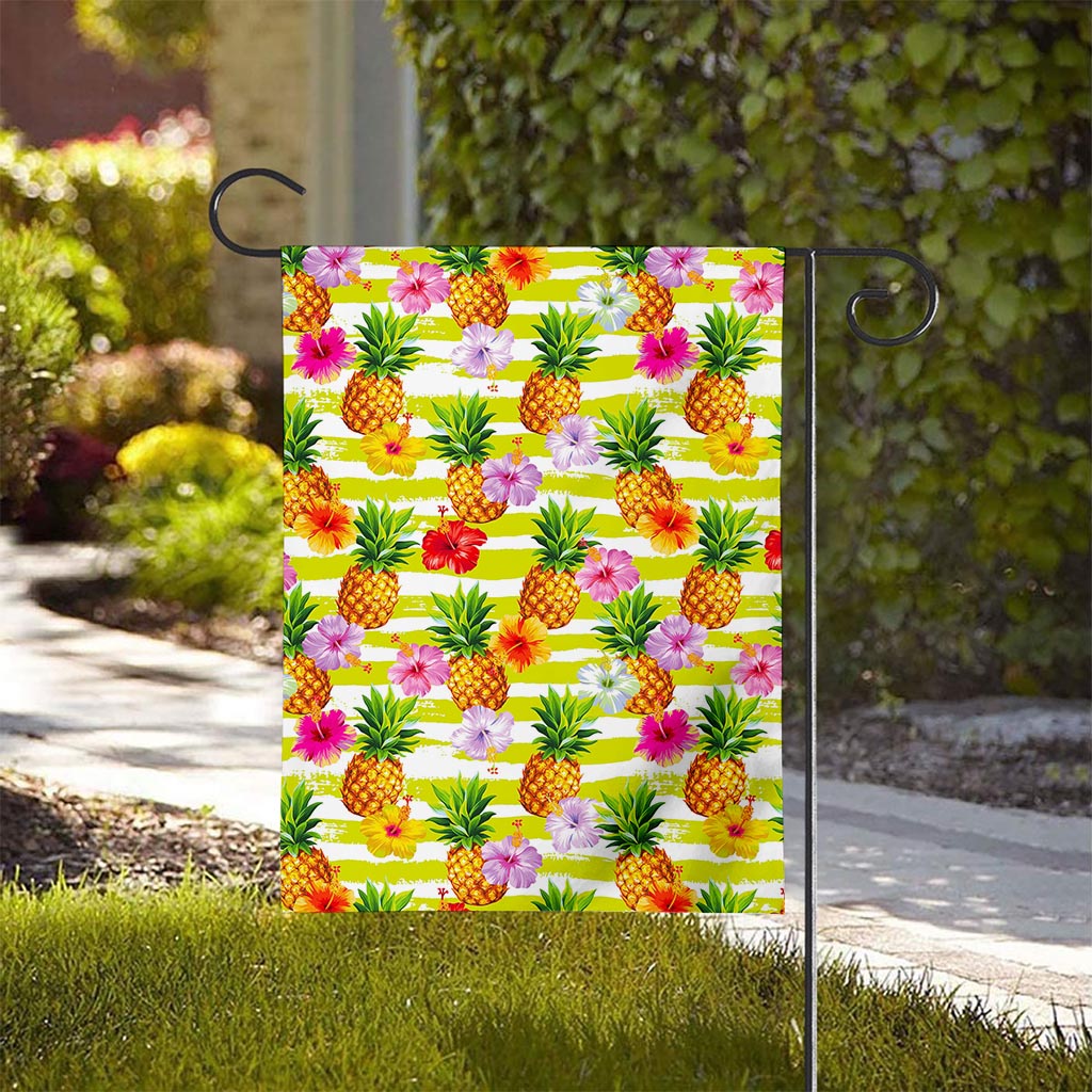 Yellow Striped Pineapple Pattern Print House Flag