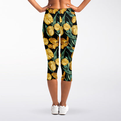 Yellow Tulip Floral Pattern Print Women's Capri Leggings