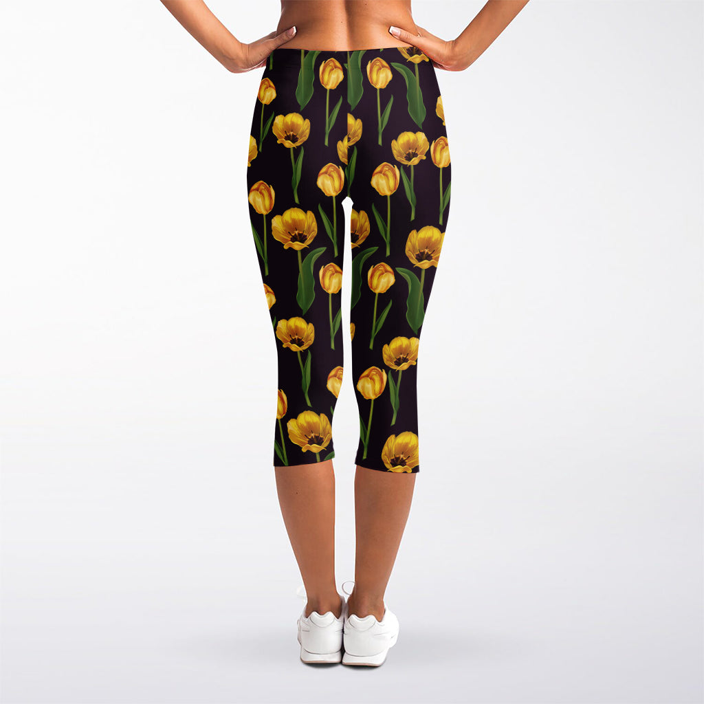 Yellow Tulip Flower Pattern Print Women's Capri Leggings