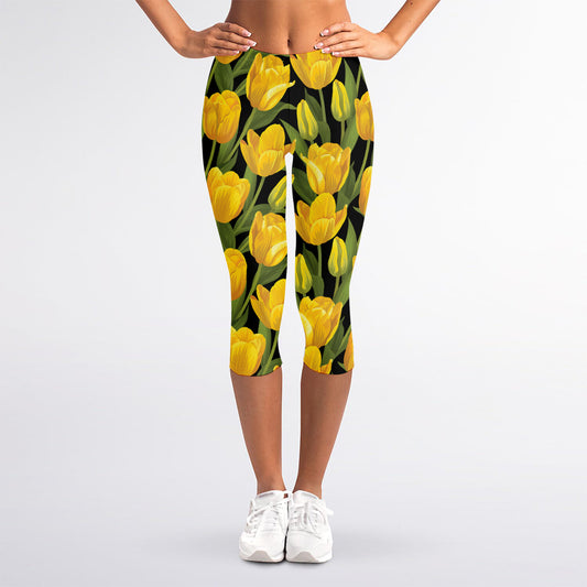 Yellow Tulip Pattern Print Women's Capri Leggings