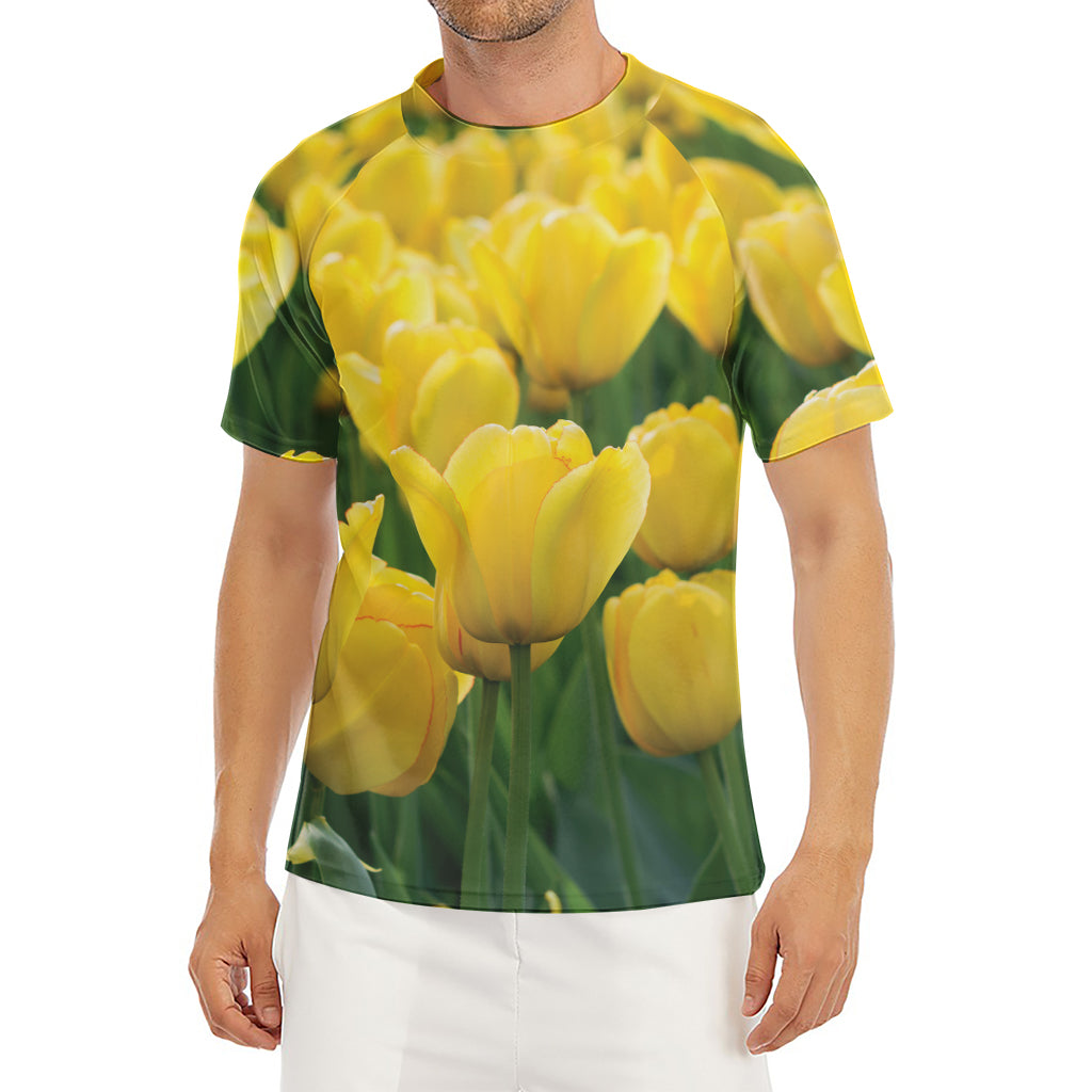 Yellow Tulip Print Men's Short Sleeve Rash Guard