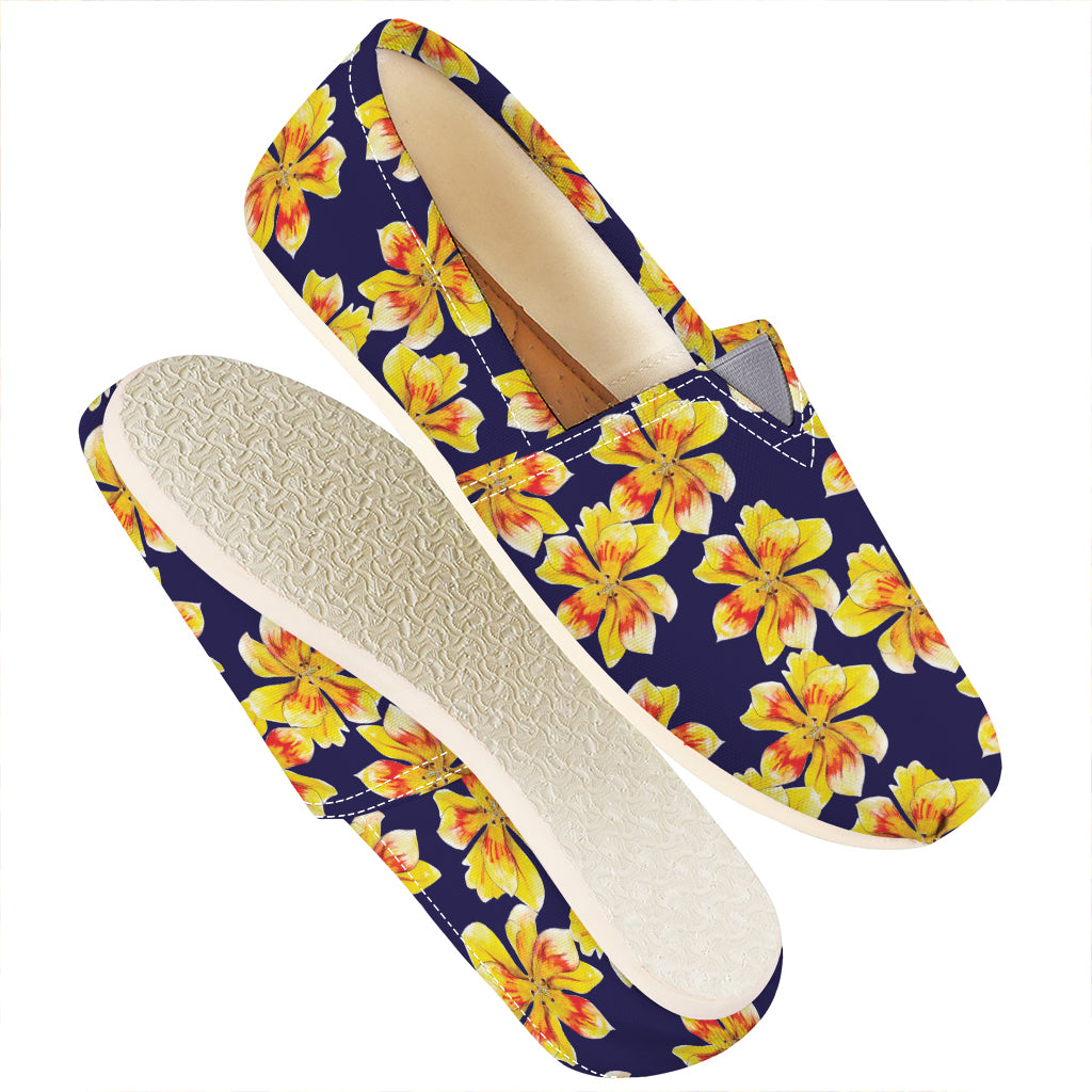 Yellow Watercolor Lily Pattern Print Casual Shoes