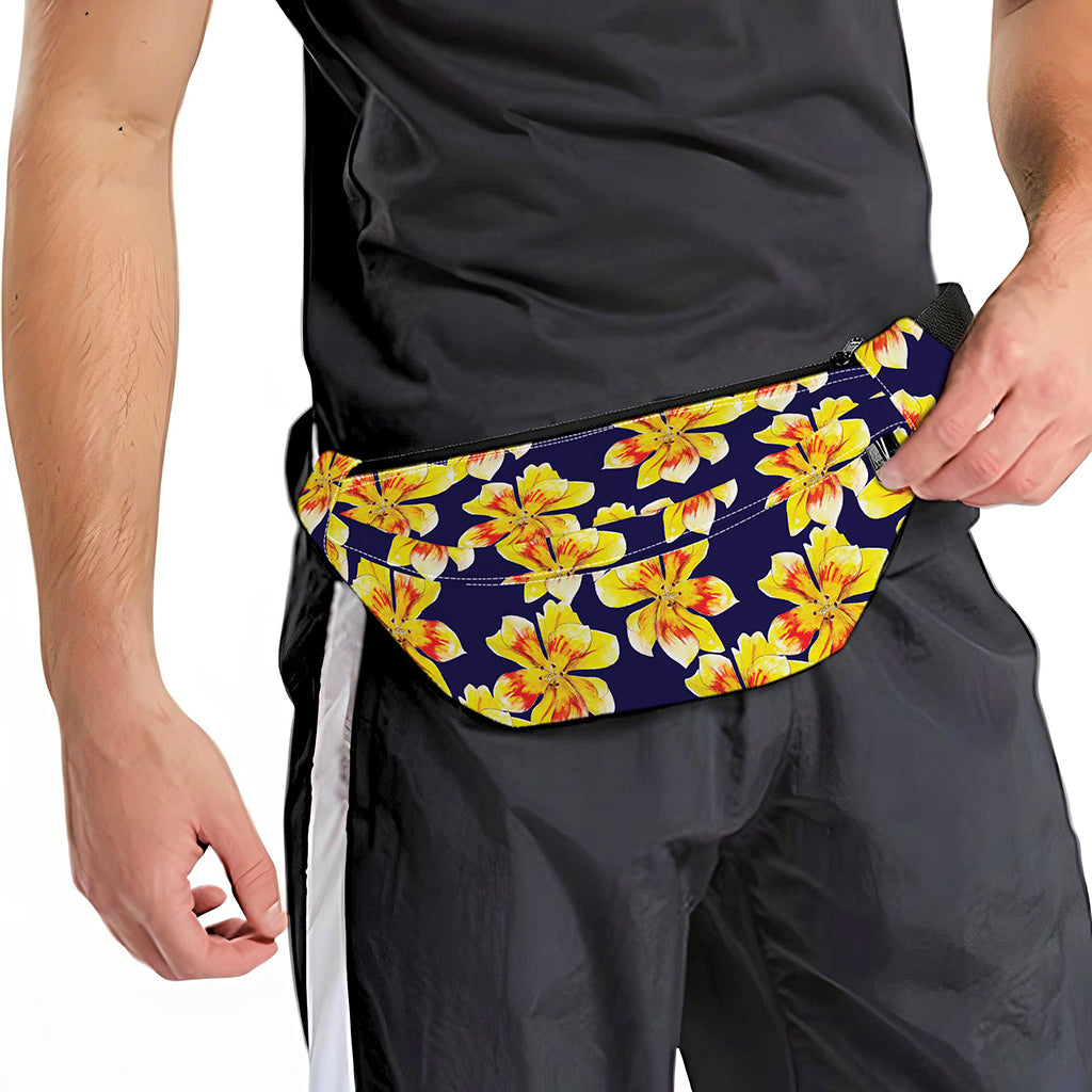 Yellow Watercolor Lily Pattern Print Fanny Pack