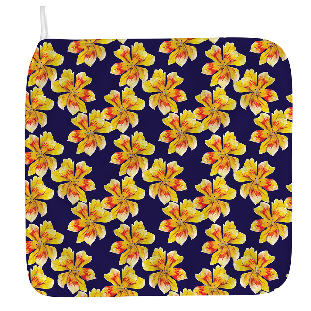 Yellow Watercolor Lily Pattern Print Hand Towel
