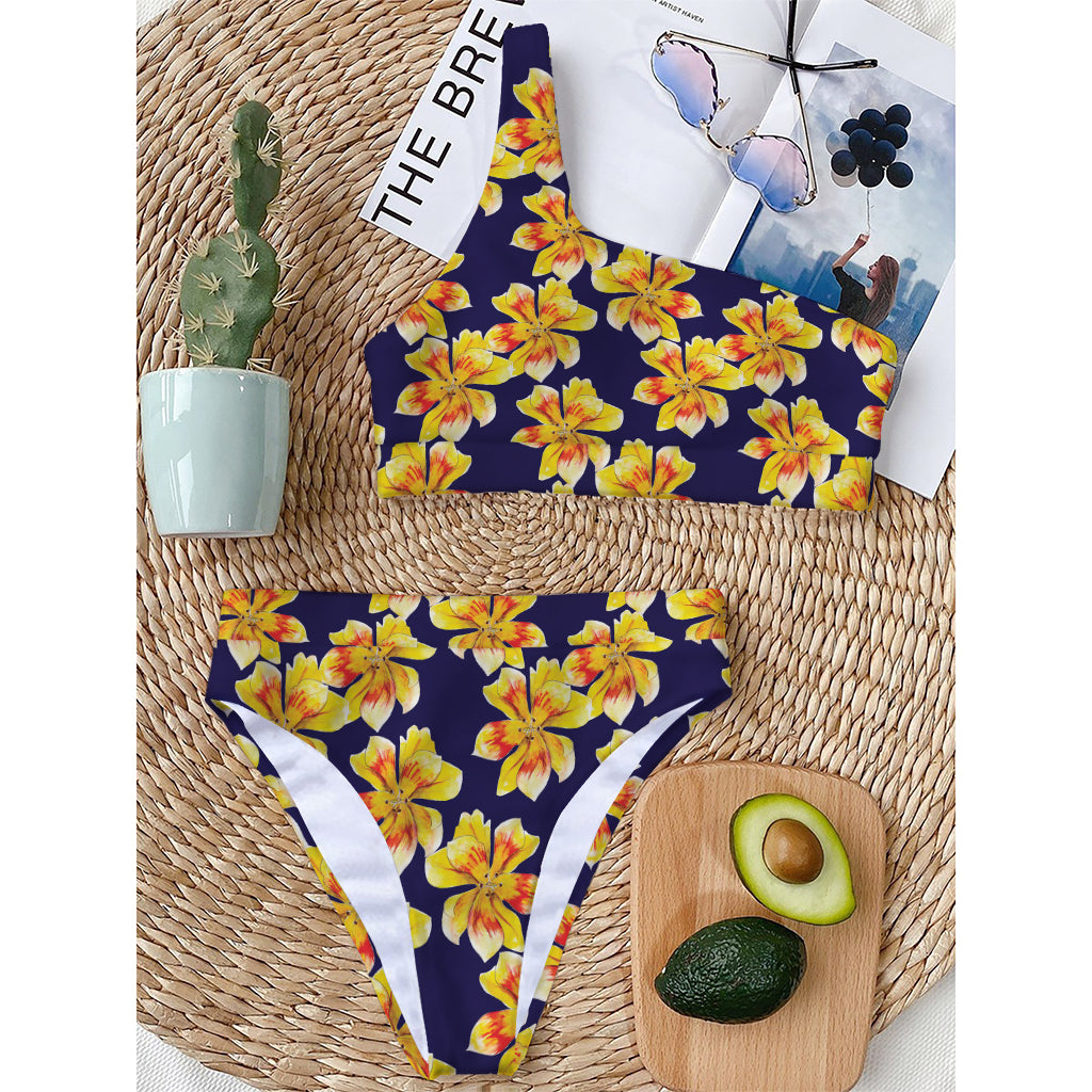 Yellow Watercolor Lily Pattern Print One Shoulder Bikini Top