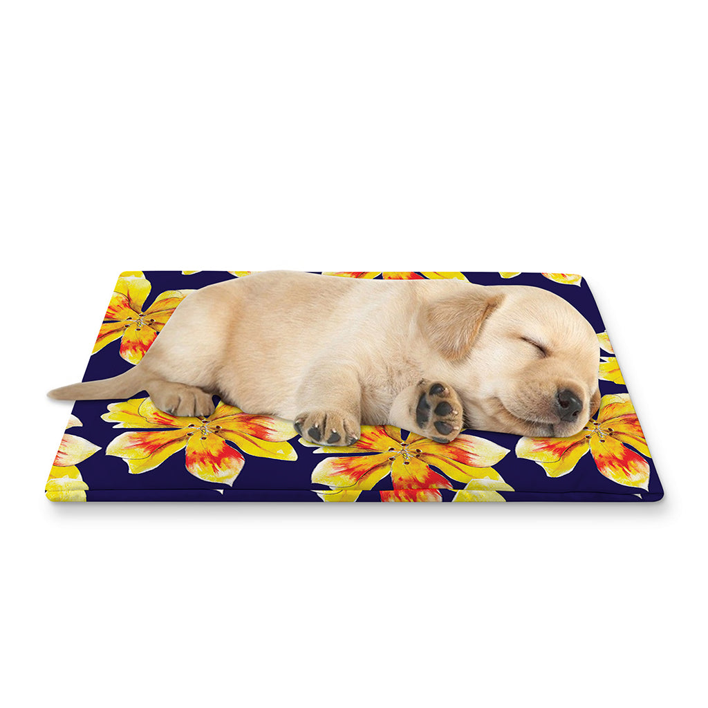 Yellow Watercolor Lily Pattern Print Pet Cooling Mat Cover