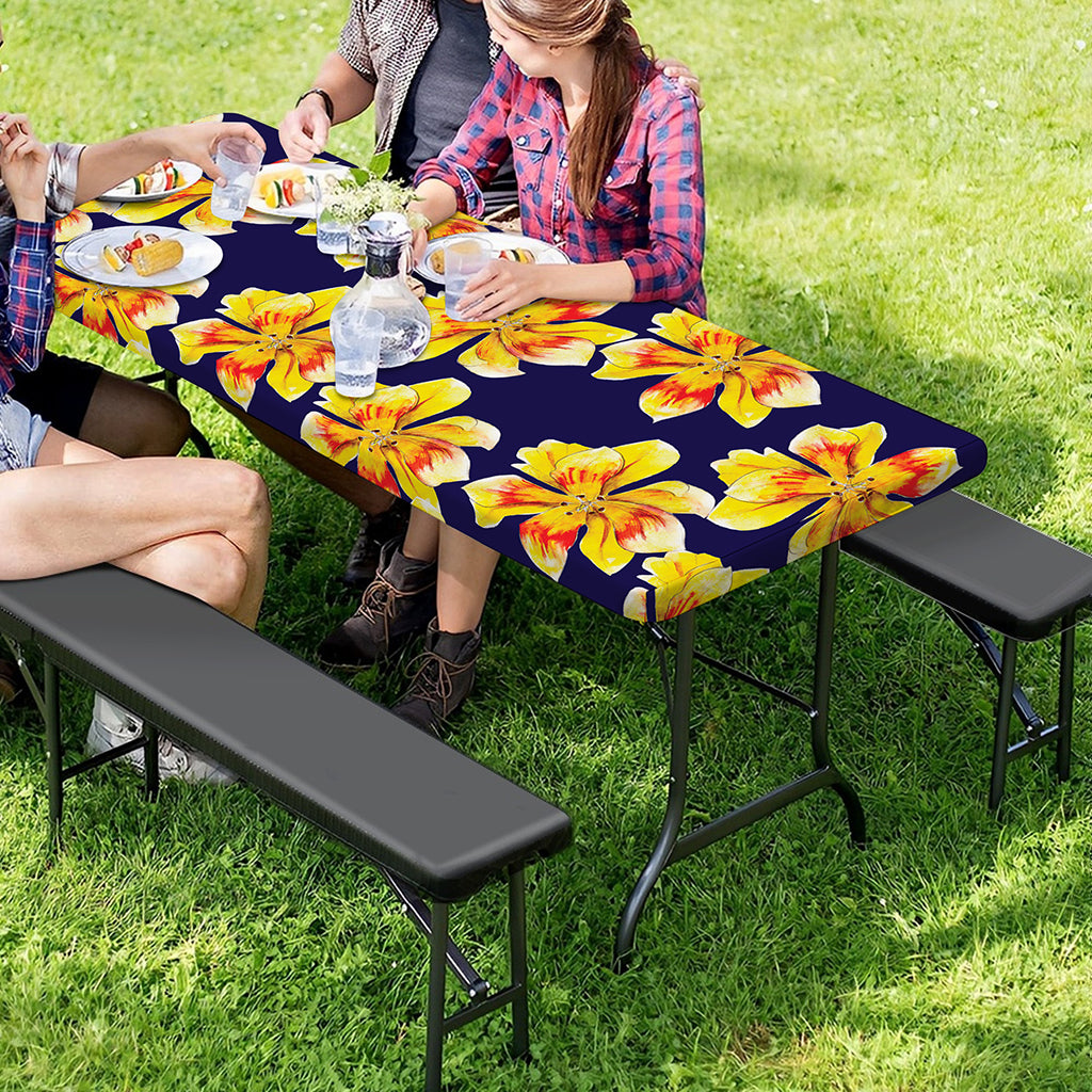 Yellow Watercolor Lily Pattern Print Picnic Table Cover