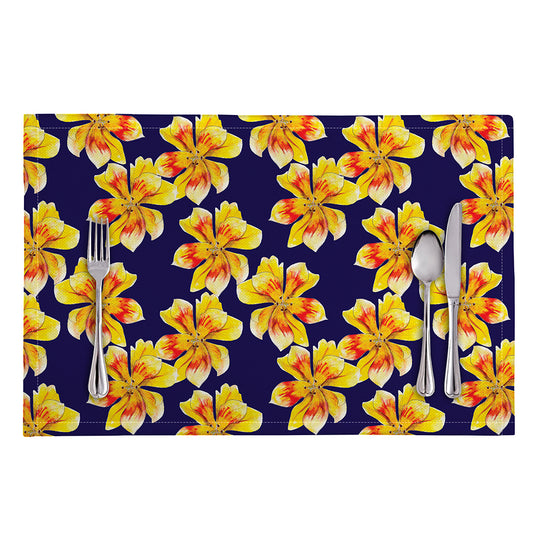 Yellow Watercolor Lily Pattern Print Placemat