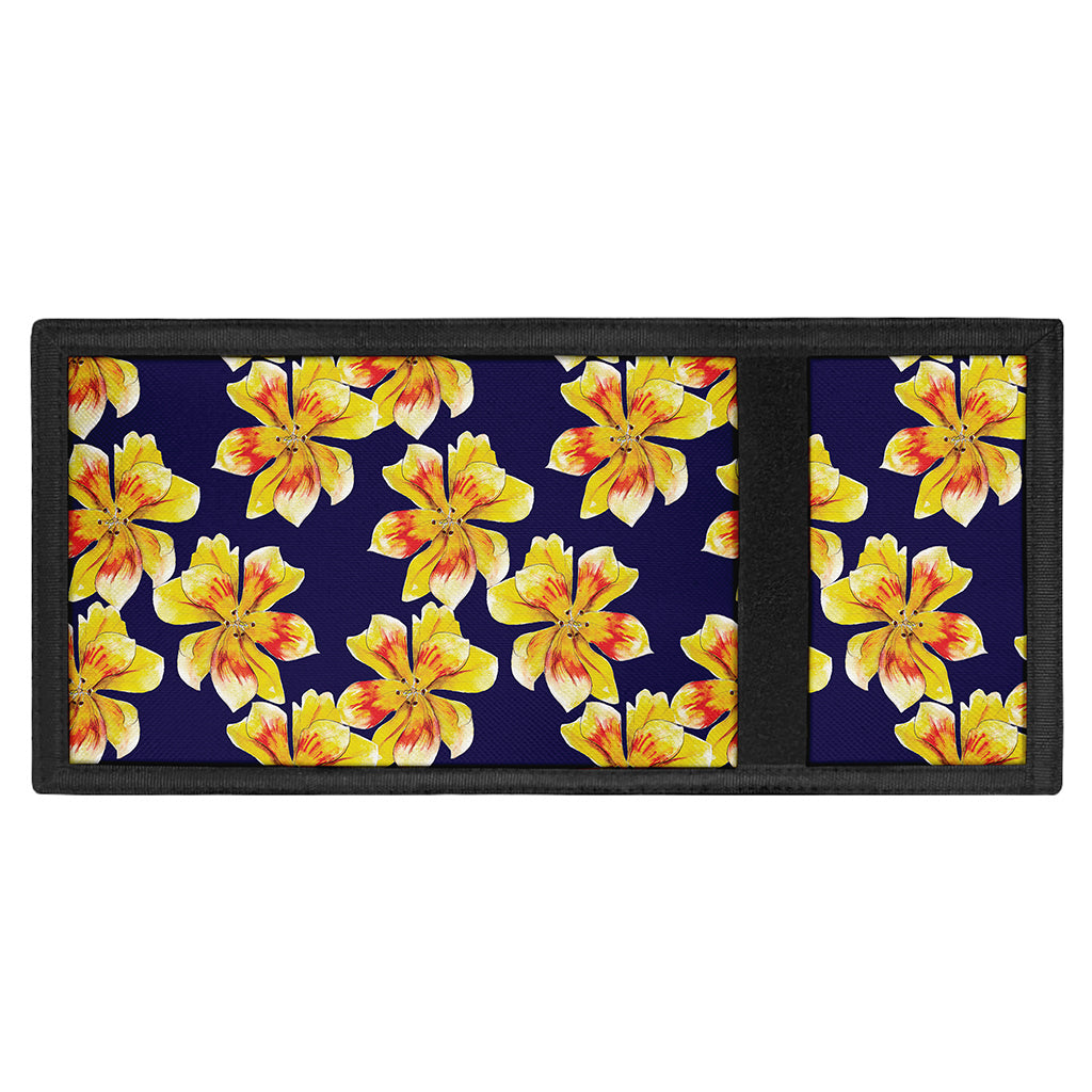 Yellow Watercolor Lily Pattern Print Trifold Wallet