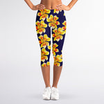Yellow Watercolor Lily Pattern Print Women's Capri Leggings