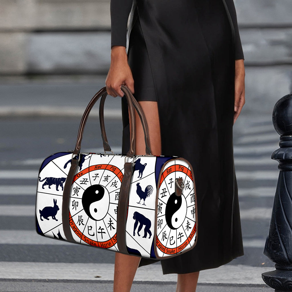 Yin Yang Chinese Zodiac Wheel Print Duffle Bag