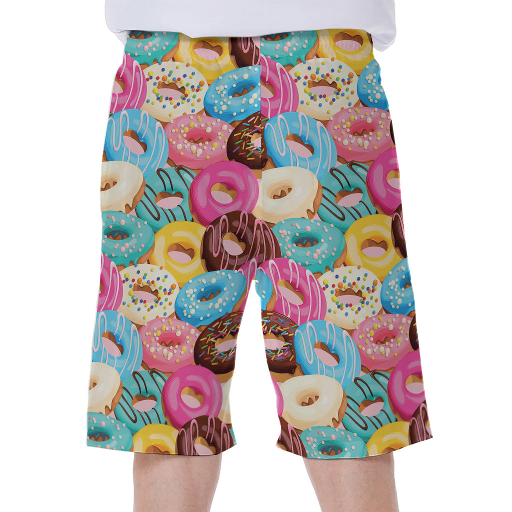 Yummy Donut Pattern Print Men's Beach Shorts