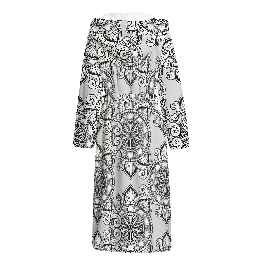 Zentangle Floral Pattern Print Hooded Bathrobe