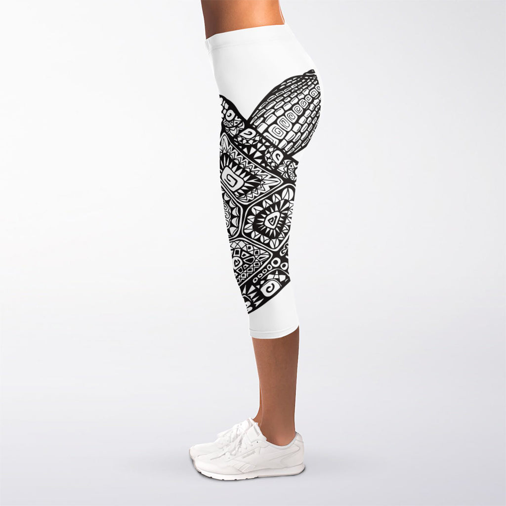 Zentangle Sea Turtle Print Women's Capri Leggings
