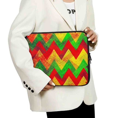 Zig Zag Reggae Pattern Print Laptop Sleeve