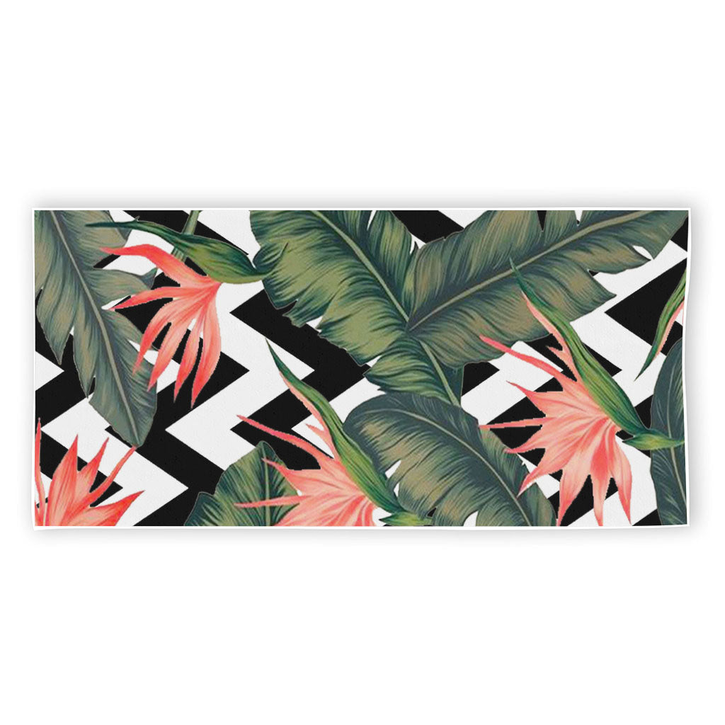Zig Zag Tropical Pattern Print Beach Towel