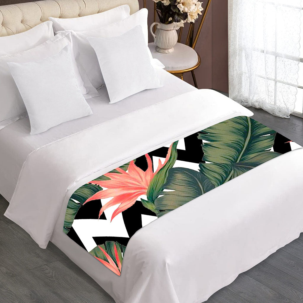 Zig Zag Tropical Pattern Print Bed Runner
