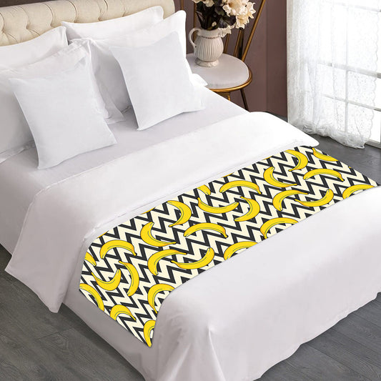 Zigzag Banana Pattern Print Bed Runner