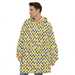 Zigzag Banana Pattern Print Hoodie Blanket