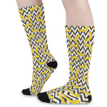 Zigzag Banana Pattern Print Long Socks