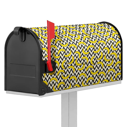 Zigzag Banana Pattern Print Mailbox Cover