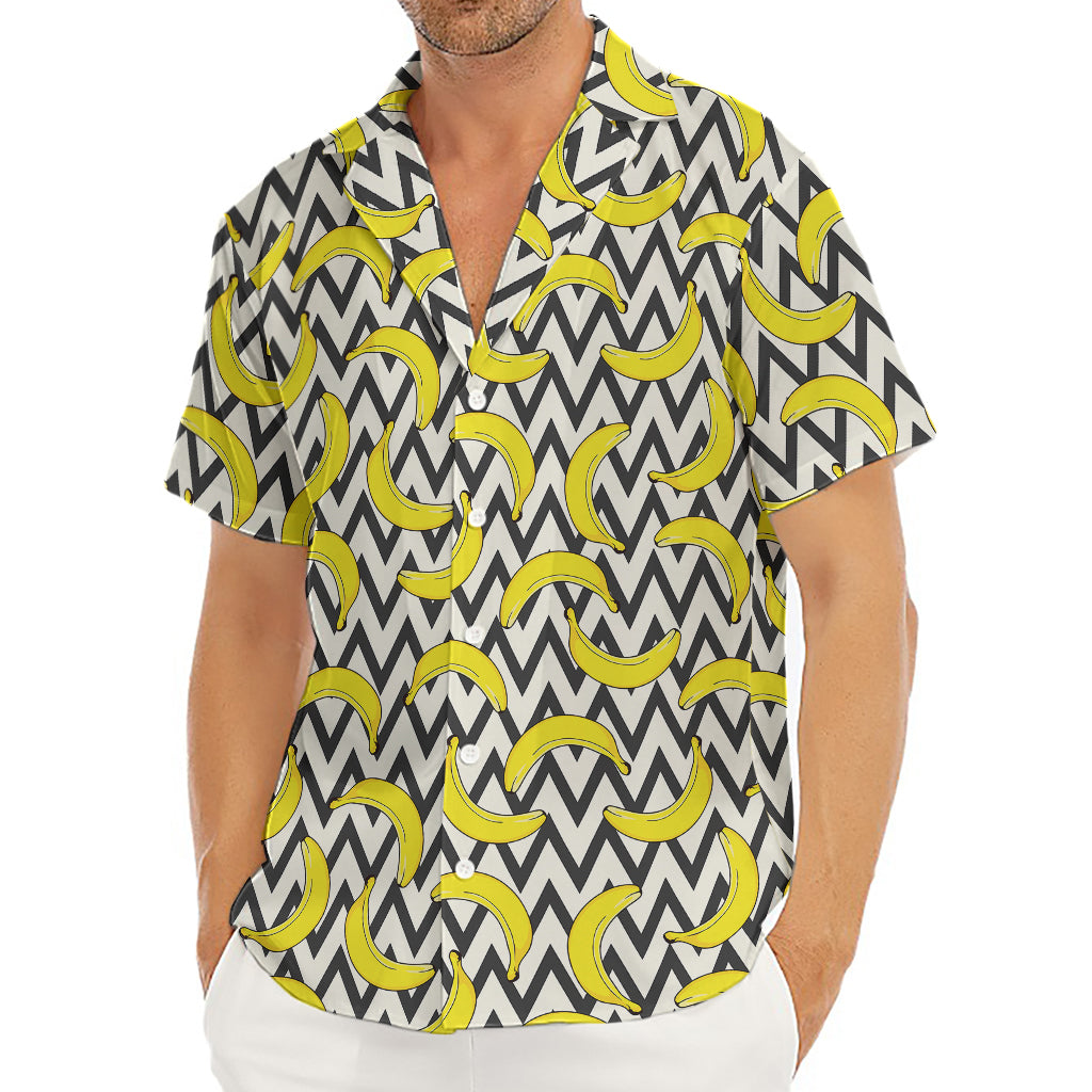 Zigzag Banana Pattern Print Men's Deep V-Neck Shirt
