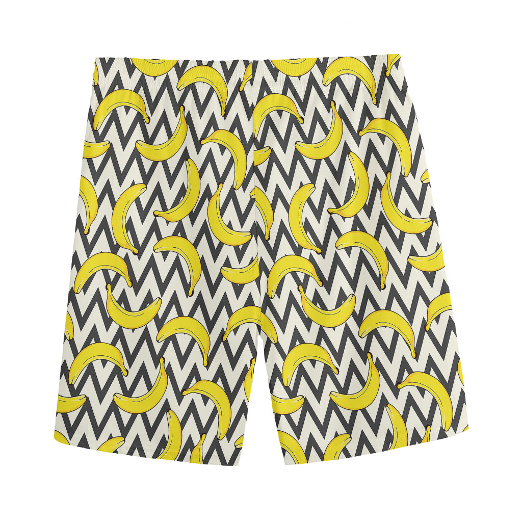 Zigzag Banana Pattern Print Men's Sports Shorts