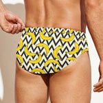 Zigzag Banana Pattern Print Men's Swim Briefs
