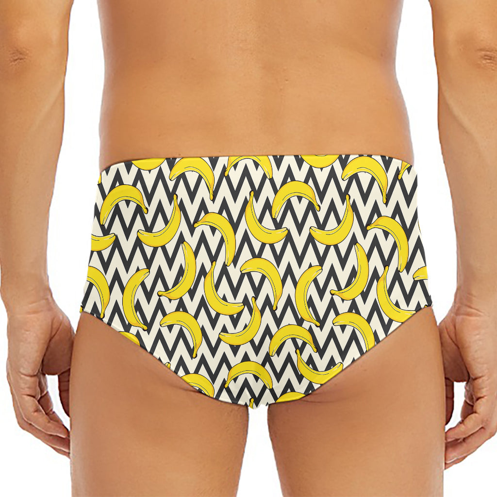 Zigzag Banana Pattern Print Men's Triangle Swim Briefs