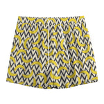 Zigzag Banana Pattern Print Mesh Shorts