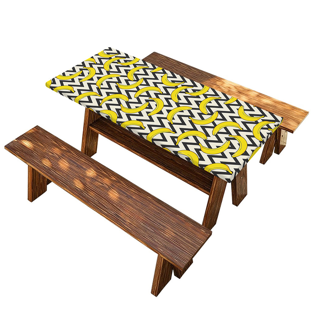Zigzag Banana Pattern Print Picnic Table Cover