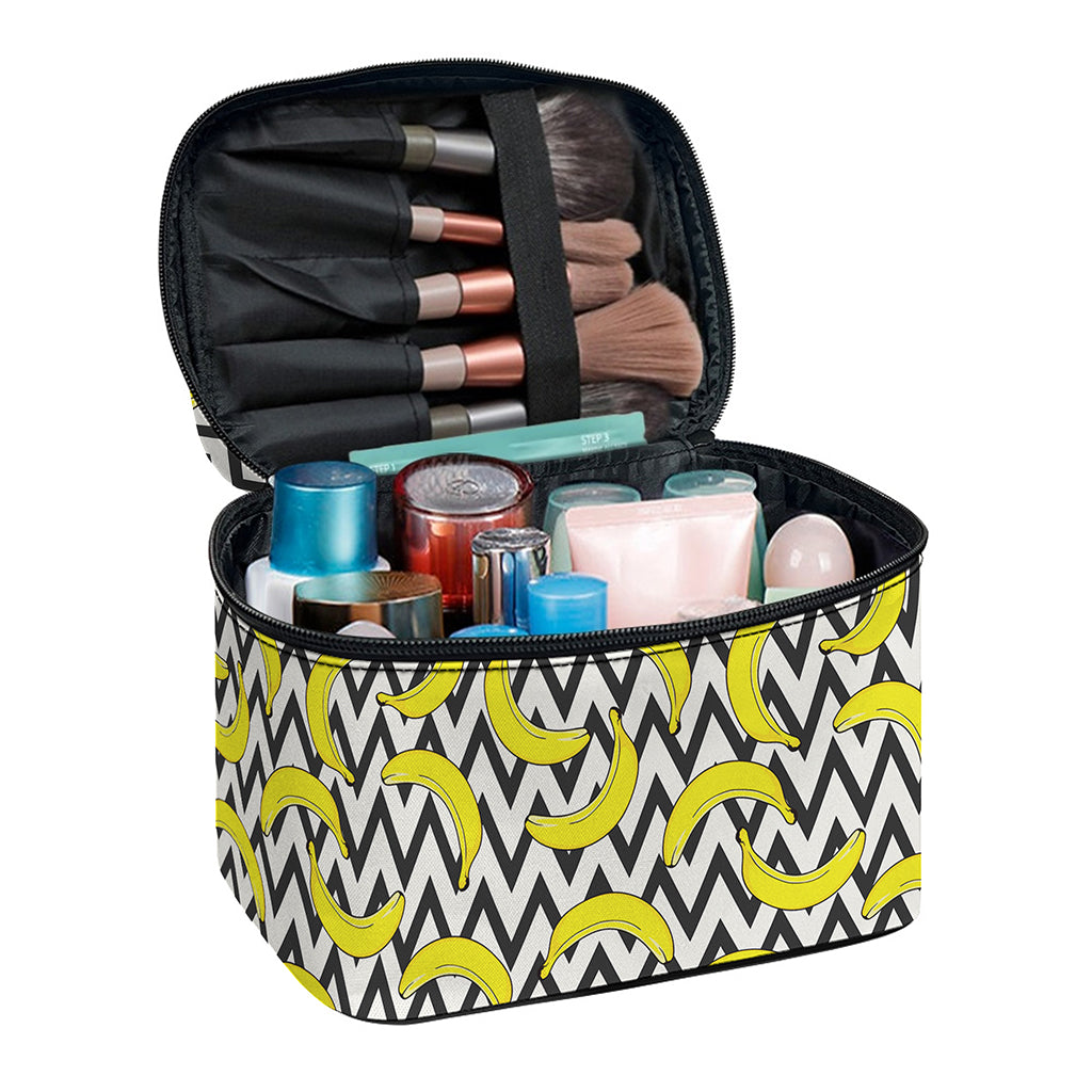 Zigzag Banana Pattern Print Travel Makeup Bag