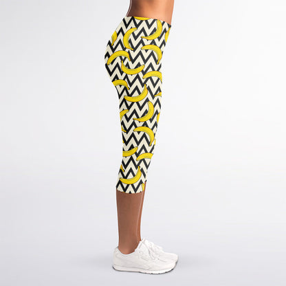 Zigzag Banana Pattern Print Women's Capri Leggings