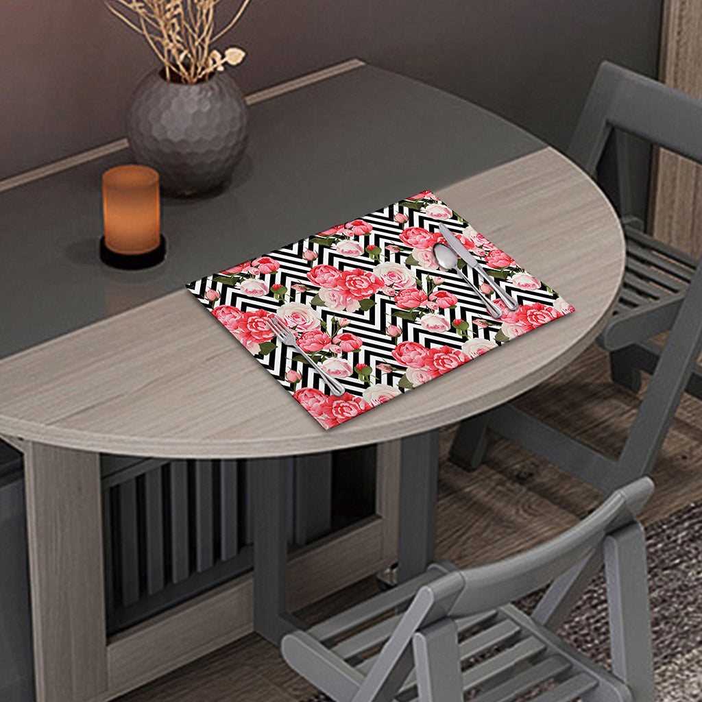 Zigzag Peony And Rose Pattern Print Placemat