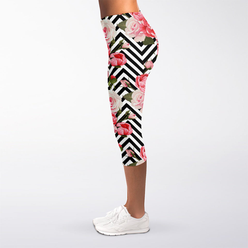 Zigzag Peony And Rose Pattern Print Women's Capri Leggings