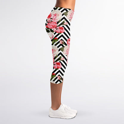Zigzag Peony And Rose Pattern Print Women's Capri Leggings