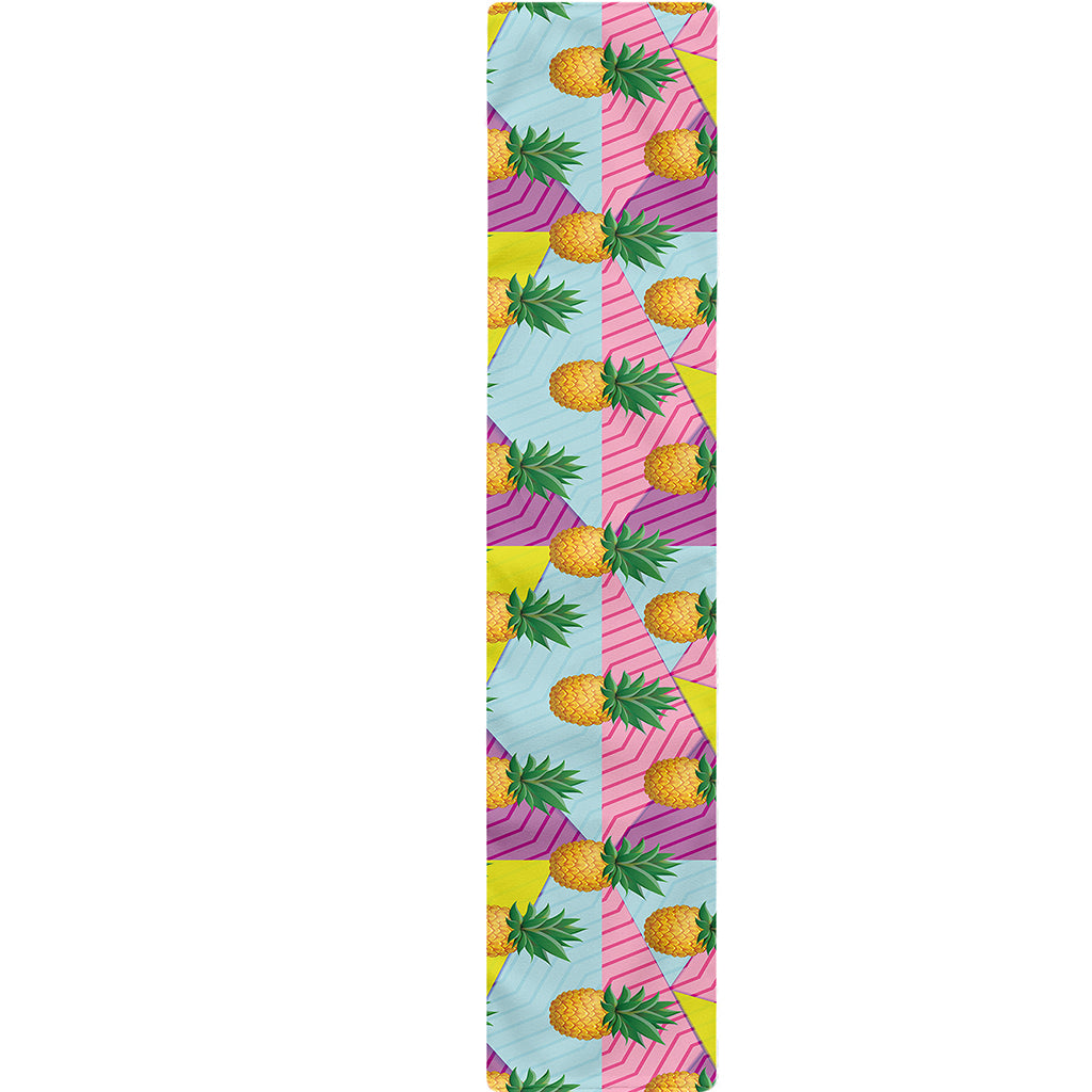 Zigzag Pineapple Pattern Print Table Runner