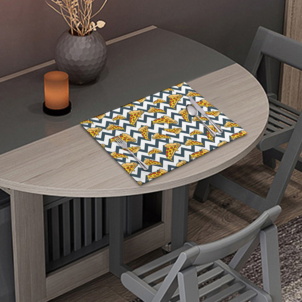 Zigzag Pizza Pattern Print Placemat