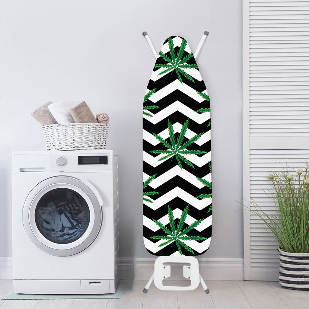 Zigzag Weed Pattern Print Ironing Board Cover