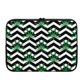 Zigzag Weed Pattern Print Laptop Sleeve