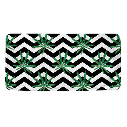 Zigzag Weed Pattern Print Towel