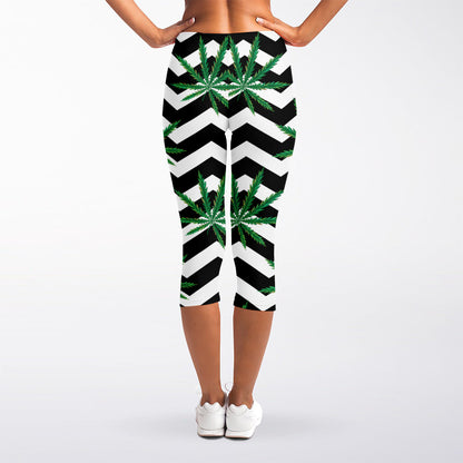 Zigzag Weed Pattern Print Women's Capri Leggings