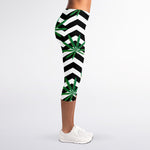 Zigzag Weed Pattern Print Women's Capri Leggings