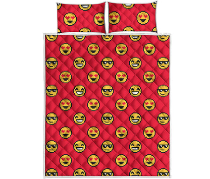 8-Bit Emoji Pattern Print Quilt Bed Set