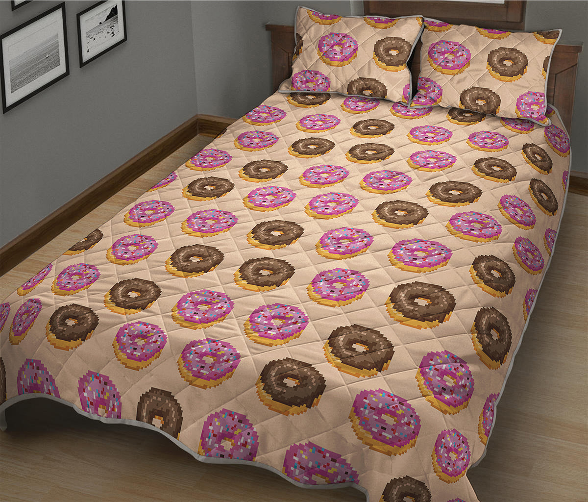 8-Bit Pixel Donut Print Quilt Bed Set