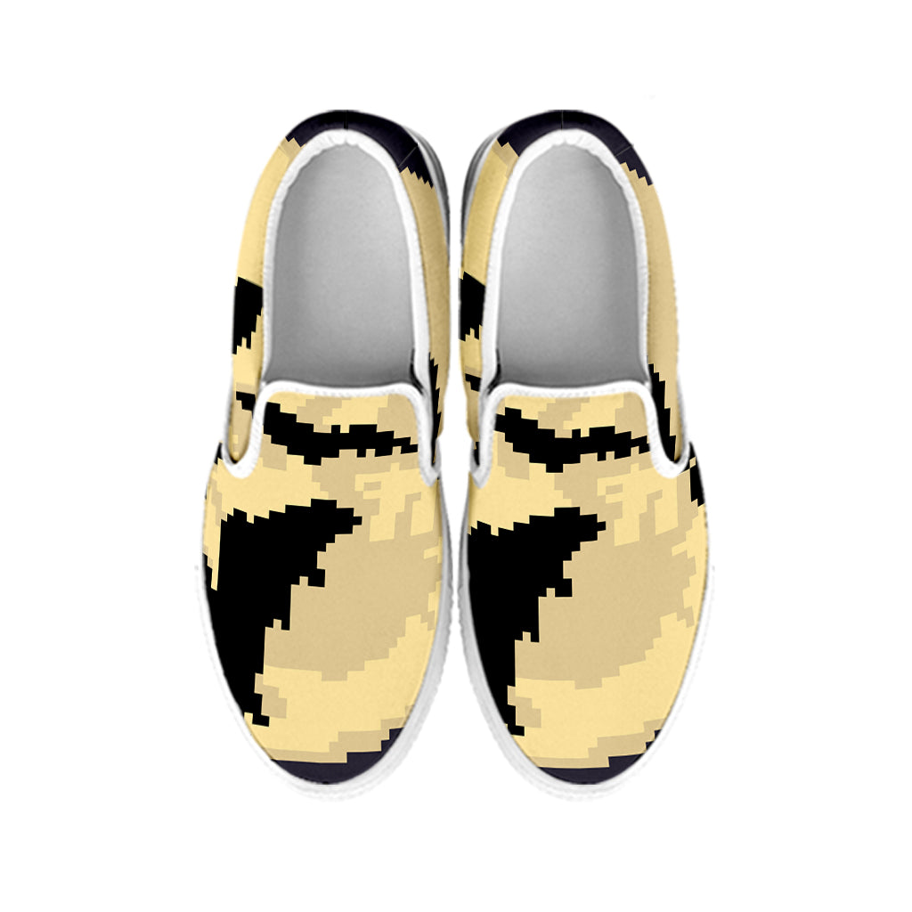 8-Bit Pixel Halloween Bat Print White Slip On Shoes