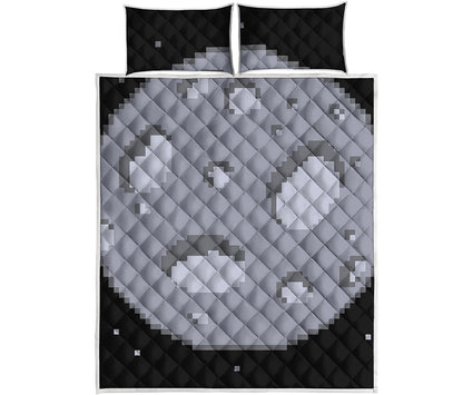 8-Bit Pixel Moon Print Quilt Bed Set