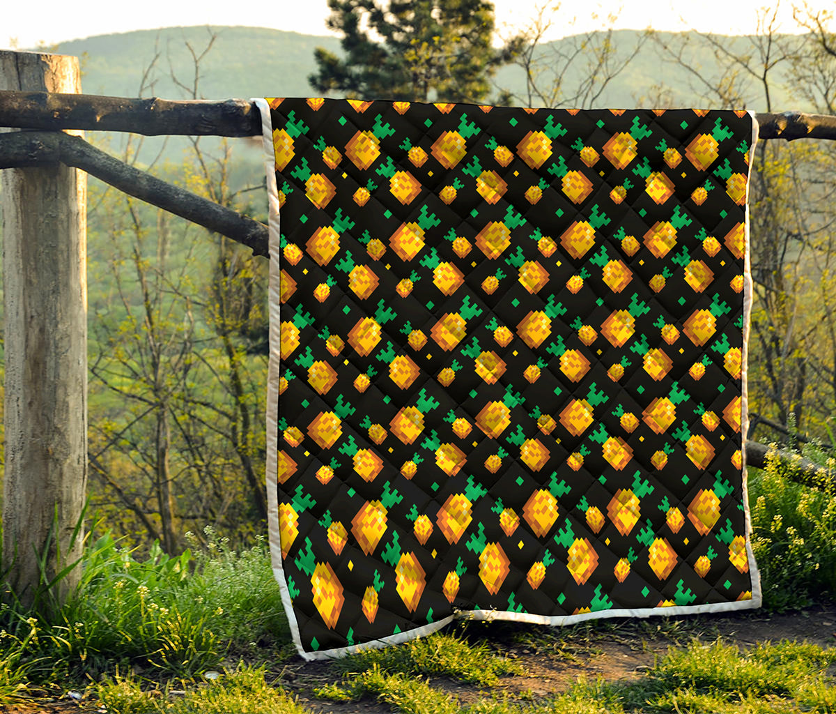 8-Bit Pixel Pineapple Print Quilt